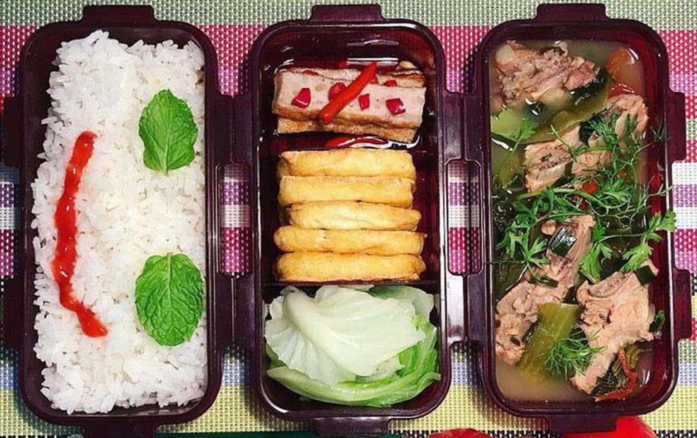 &#34;Gato&#34; với những hộp cơm đẹp xuất sắc, đồng nghiệp của chồng còn muốn ăn ké - 4