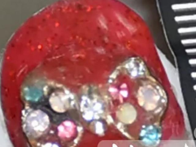 Thế giới - TQ: Bắt được kẻ giết người man rợ nhờ... sơn móng tay