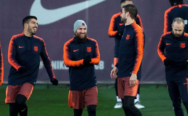 &#34;Đại ca&#34; Messi: Lấn quyền thầy, bàn mưu đòi “trảm” 4 sao Barca - 2