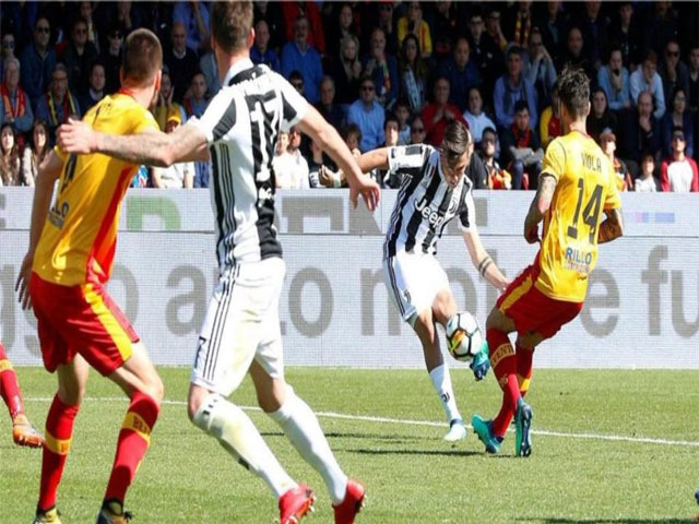 Benevento - Juventus: 2 siêu phẩm kèo trái và 2 phạt đền