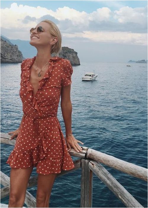 Váy quấn cổ điển: Lựa chọn nữ tính tuyệt vời cho hè - 8