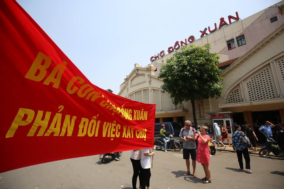 BQL chợ Đồng Xuân lên tiếng trước tin “đập chợ, xây trung tâm thương mại” - 1