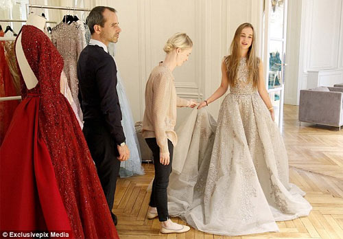 Dung mạo như tranh của "công chúa xinh nhất thế giới" - 9