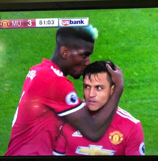 Pogba - Sanchez hóa thù thành bạn, MU - Mourinho cuộc đời nở hoa - 1