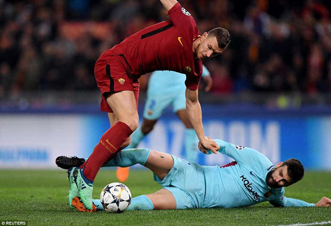 Roma xuất thần loại Barca: Gom &#34;hàng thải&#34; châu Âu xây kiệt tác - 1