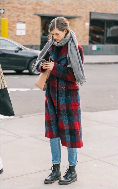 Bí quyết mặc áo khoác dài không luộm thuộm - 1