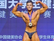 Bí quyết làm đẹp - Nam sinh Trung Quốc ăn 70 lòng trắng trứng để nuôi cơ bắp cuồn cuộn
