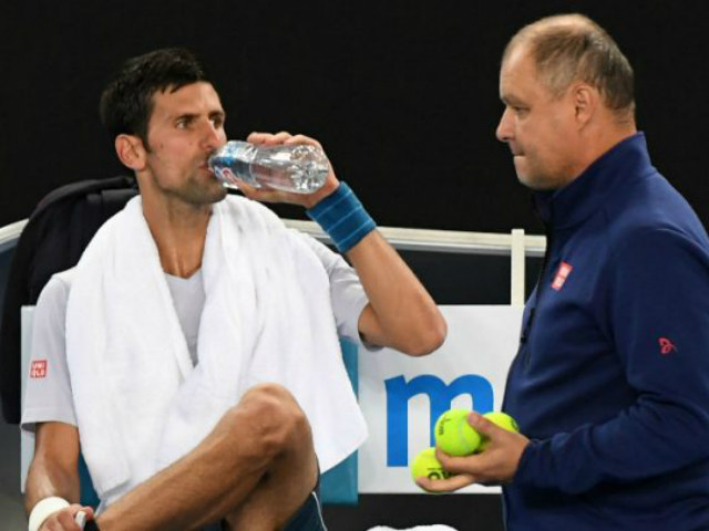 Djokovic trở lại với HLV Vajda: Một nửa vĩ đại