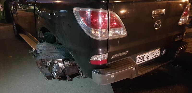 Vợ tài xế xe bán tải yêu cầu công an điều tra chồng bị đánh - 2