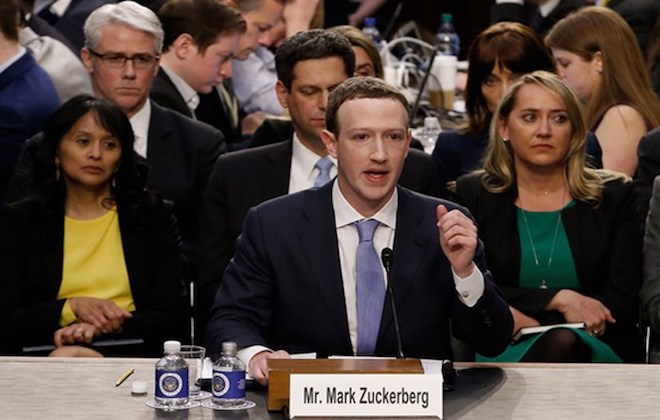 Những điểm nhấn chú ý trong buổi điều trần trước Quốc hội Mỹ của Mark Zuckerberg - 1