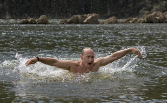 Ở tuổi 65, Tổng thống Nga Vladimir Putin vẫn tráng kiện nhờ đâu? - 1