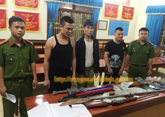 Nóng 24h qua: Khách hàng tá hỏa phát hiện mình là chủ thuê bao lạ - 4