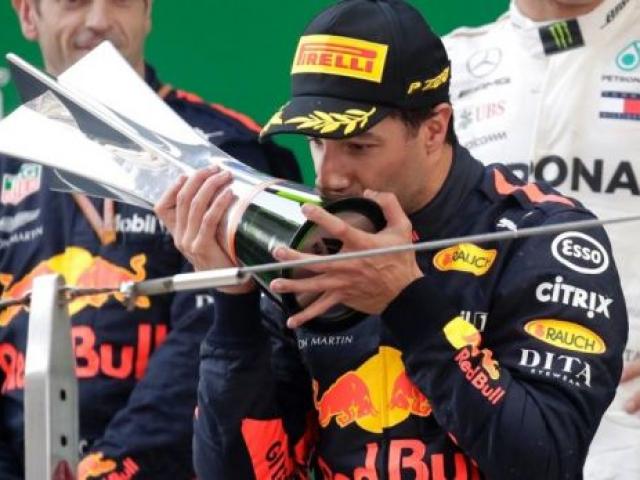 Thể thao - Bảng xếp hạng F1 - Chinese GP: Siêu sao sa cơ, "nhà vua" hưởng lợi