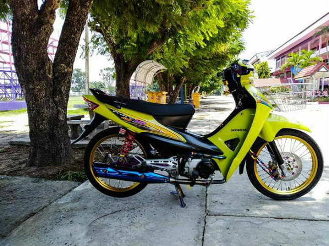 Ngắm Honda Wave S xanh độ vành vàng đẹp lung linh - 1