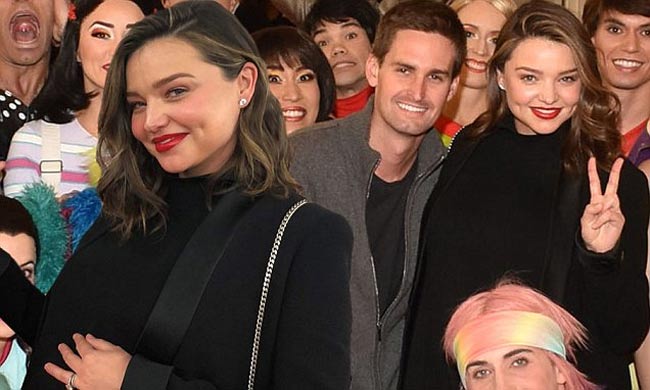 Miranda Kerr xinh đẹp, hạnh phúc bên tỷ phú công nghệ.