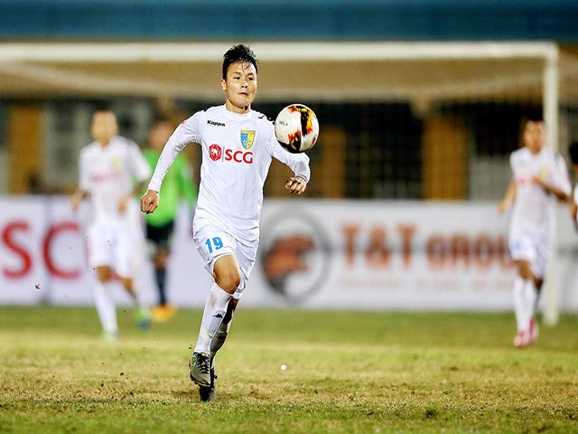 SAO U23 ”dậy sóng” V-League: Xuân Trường, Văn Đức sáng chói, Quang Hải chờ thời