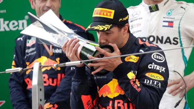 Bảng xếp hạng F1 - Chinese GP: Siêu sao sa cơ, &#34;nhà vua&#34; hưởng lợi - 1
