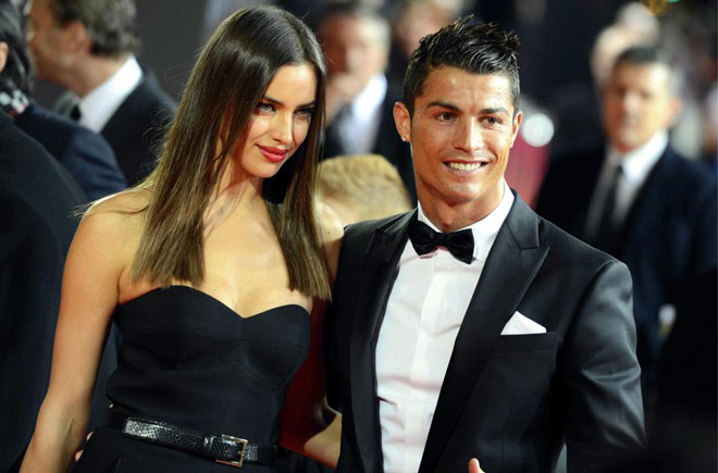 Ronaldo chưa muốn lấy vợ: Tại tình cũ nóng bỏng Irina Shayk - 1