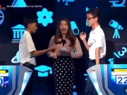 Bạn trẻ - Cuộc sống - Lần đầu trong lịch sử, thí sinh Olympia phải oẳn tù tì bốc thăm tìm người chiến thắng