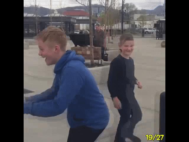 Video Clip Cười - Cẩn thận "tàn đời trai" với những trò nghịch dại