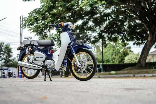 Huyền thoại Honda Super Cub độ nhẹ vẫn hút mắt - 1