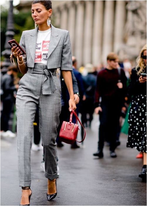 Hè đến rồi, chờ gì không sắm thêm vài chiếc áo phông? - 2