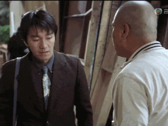 Phim - "Trùm cảnh sát" Hong Kong ăn chặn tiền, nhục mạ Châu Tinh Trì