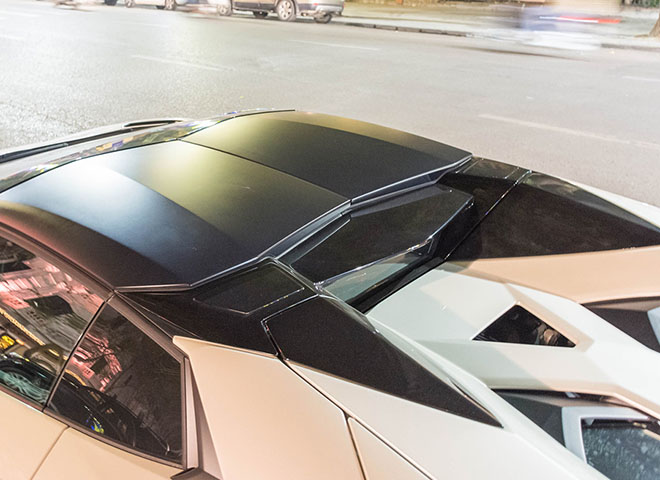 Lamborghini Aventador mui trần 40 tỷ chuyển hộ khẩu vào Sài Gòn - 3