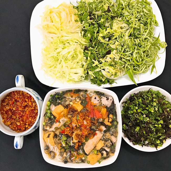 Rảnh rỗi chiêu đãi cả nhà với món bún ốc thơm ngon đến giọt cuối cùng - 6