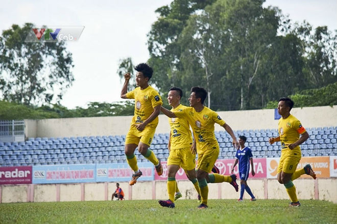 Hạng nhất Quốc gia 2018: Khó cho đội khách - 1