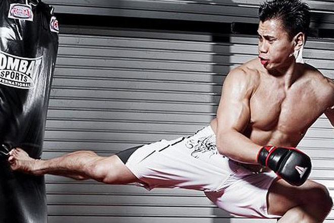 MMA: Chiến binh châu Á tái hiện đòn &#34;chết chóc&#34; của Cung Lê, hạ cao thủ Mỹ - 2