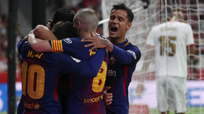 Barcelona vô địch Cúp Nhà vua: Suarez - Messi &#34;bung lụa&#34;, Iniesta bật khóc - 5