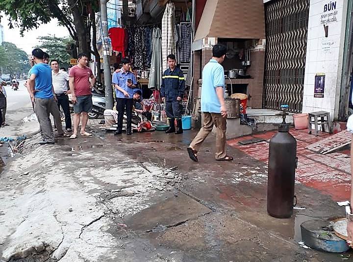 Bình khí hydro nổ bay xa 100 mét, một người bị thương - 1