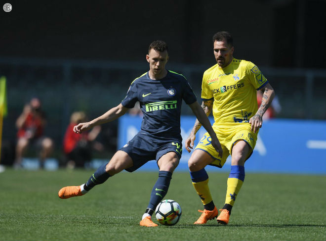 Chievo - Inter Milan: 9 phút thăng hoa, siêu sao kết liễu - 1