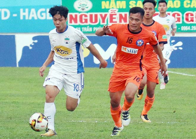 Dấu ấn V-League: Công Phượng bừng tỉnh, chấm dứt 176 ngày &#34;thống khổ&#34; - 1