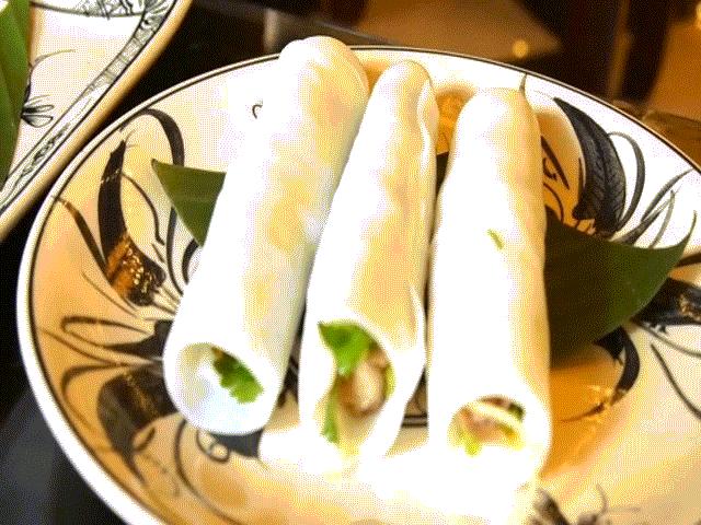 Media - Mách chị em tuyệt chiêu làm món phở cuốn Hà Nội trong dịp nghỉ lễ