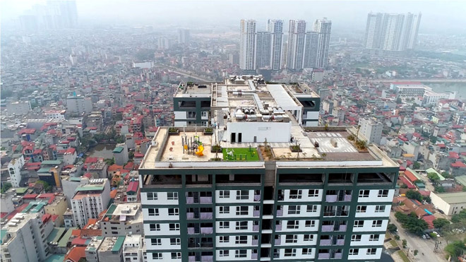 Hàng trăm khách hàng mê mẩn chiêm ngưỡng khu Sky Garden - 3