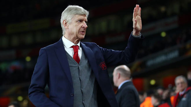 Wenger tiết lộ sốc: Bị ép rời Arsenal, phũ phàng người kế nhiệm - 1