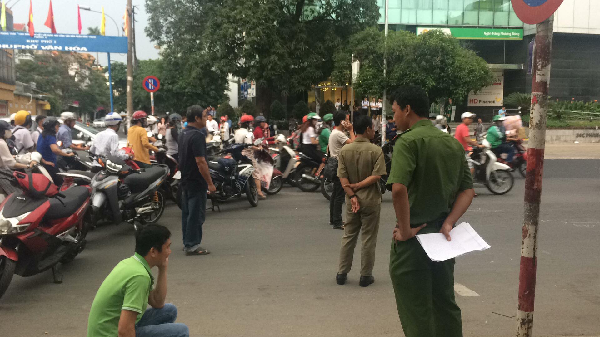 Vụ giết người vì va chạm giao thông: Gây án ở Sài Gòn ra tận Hà Nội đầu thú - 1