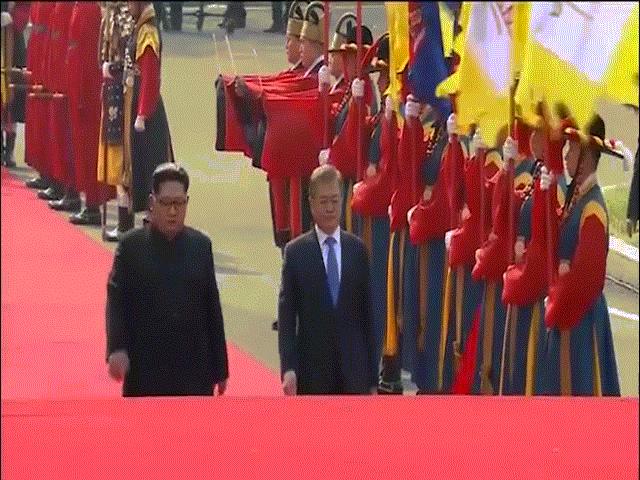 Thế giới - Xem cách Tổng thống Hàn Quốc đón tiếp Kim Jong-un ở Bàn Môn Điếm