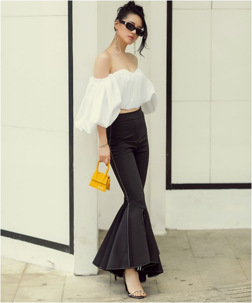 Chiếc túi bé tí tẹo, giá trên trời đang được các sao cưng như trứng mỏng - 8