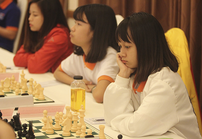 Tin thể thao HOT 27/4: Ông bầu của Joshua coi thường Wilder - 1
