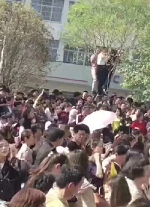 &#34;Hoàng tử Đài Loan&#34; Lâm Chí Dĩnh bất ngờ hủy sự kiện trước hơn 6000 fan - 6
