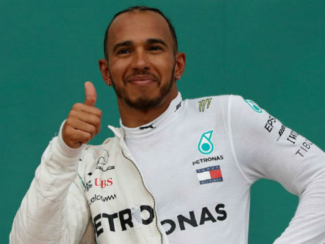 Đua xe F1, Azerbaijan GP: Bi kịch Red Bulls, "Nhà vua" bứt phá ngoạn mục