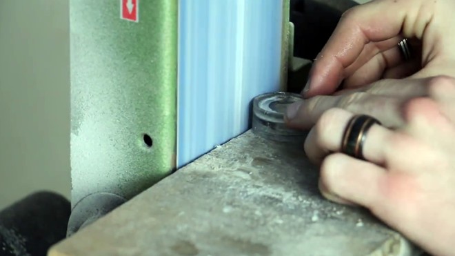 Làm nhẫn độc đáo từ iPhone 8, kiếm lãi gần 6 lần - 6