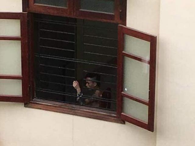 Pháp luật - Hung thủ giết nữ sinh Bắc Giang từng nhốt, dao kề cổ nạn nhân