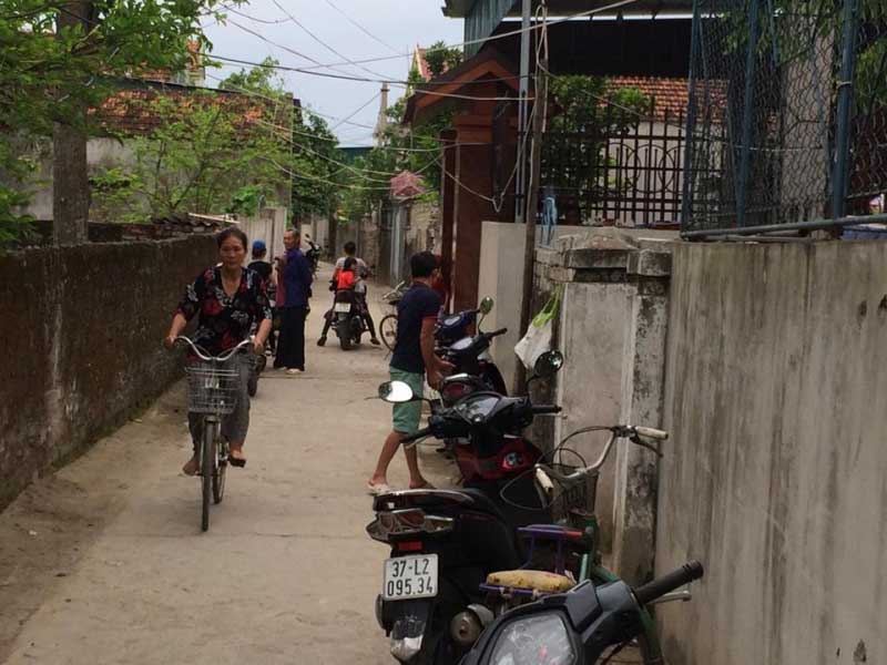 Nóng trong tuần: Thầy giáo thể dục đâm chết bạn gái giữa đường gây sốc - 5