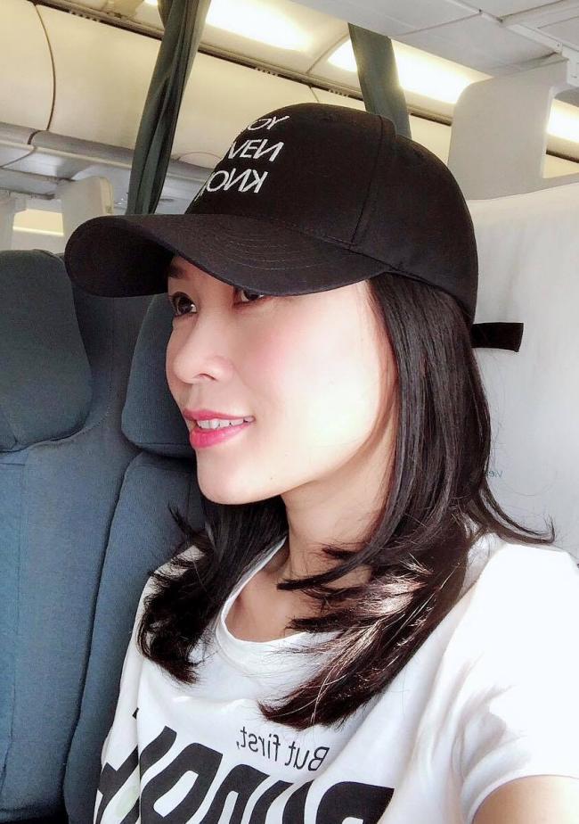 Kỳ Duyên gợi cảm trong bồn tắm, Diệp Lâm Anh hờ hững khoe chân dài - 5