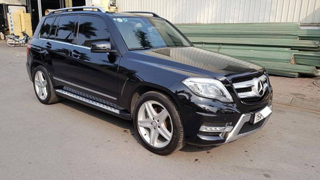 SUV hạng sang Mercedes-Benz GLK250 sau 3 năm sử dụng rao bán giá 1,38 tỷ đồng - 1