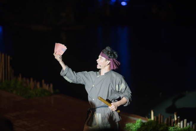 Xuân Bắc hóa “thằng Mõ” tấu hài làm khán giả cười nghiêng ngả - 1